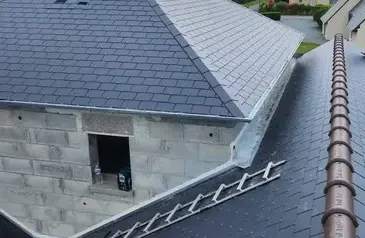 couvreur à Mégrit - image 3