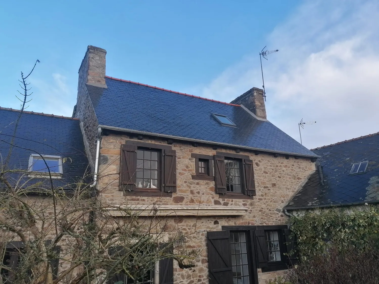 demoussage toiture yffiniac